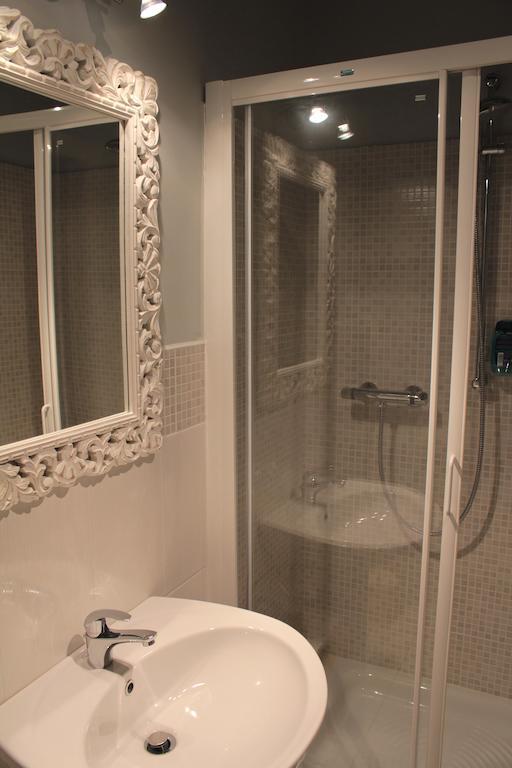 B&B Via Dell'Astrologo Cosenza Phòng bức ảnh